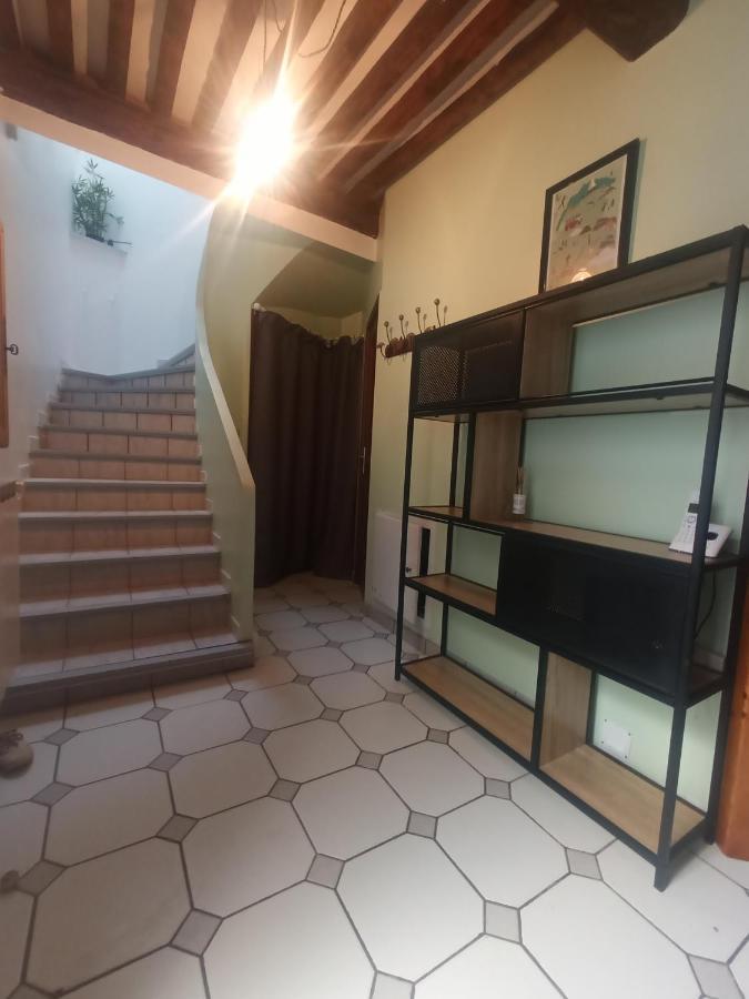טאלאר La Maison Sous Le Chateau מראה חיצוני תמונה